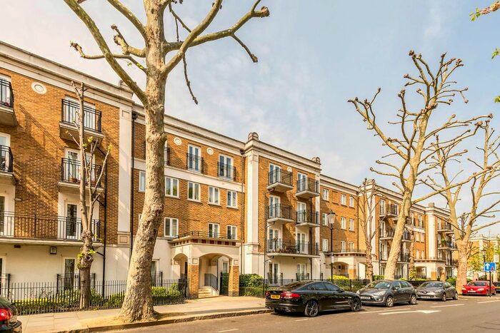 1 Bedroom Flat To Rent In Russell Road, Olympia, London, W14
