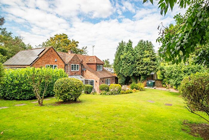 5 Bedroom Detached House To Rent In Chequers Hill, Flamstead, St. Albans, Hertfordshire, AL3