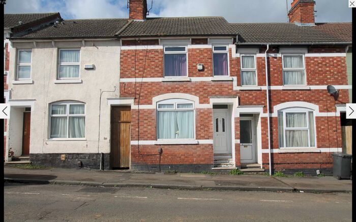 3 Bedroom Terraced House To Rent In Russell Street, Kettering, NN16