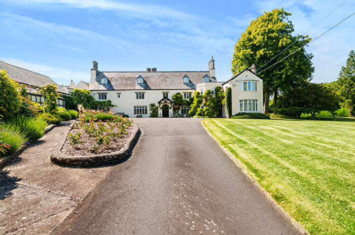 6 Bedroom Country House For Sale In Ganarew, Monmouth, Herefordshire, NP25