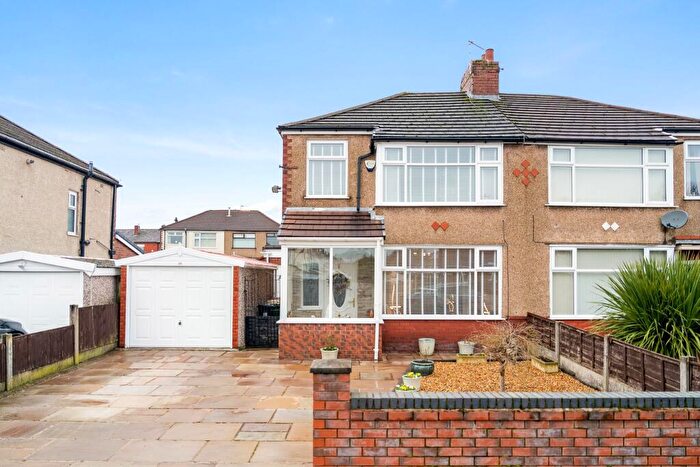 3 Bedroom Semi Detached House For Sale In Marton Avenue, Bolton, BL2