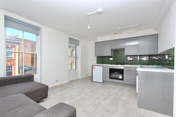 1 Bedroom Flat To Rent In Stoke Newington Church Street, N16