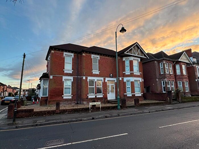 Studio To Rent In Lodge Road, Southampton, Hampshire, SO14