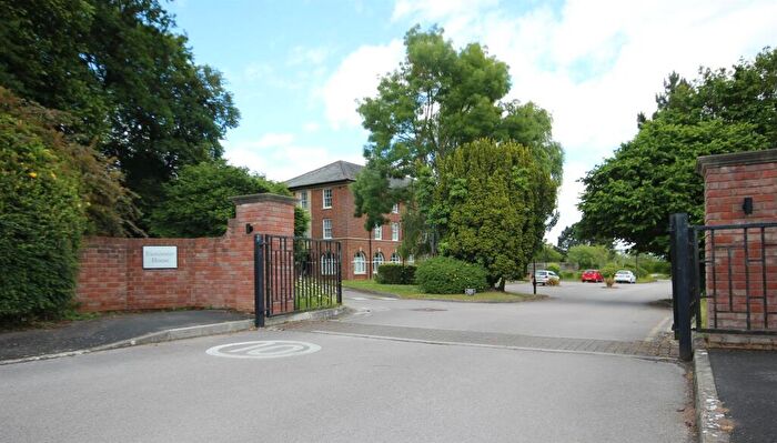 1 Bedroom Apartment To Rent In Miller Way, Exminster, EX6