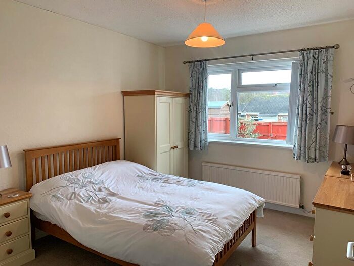 2 Bedroom Semi-Detached Bungalow For Sale In Honiton Bottom Road, Honiton, EX14