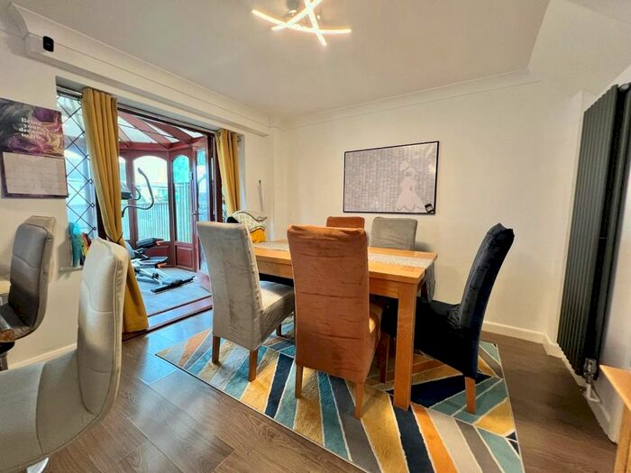 3 Bedroom SemiDetached House For Sale In Rex Lane, Chickerell