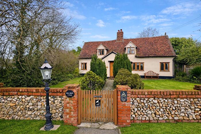 3 Bedroom Detached House For Sale In Park Street, Thaxted, Dunmow, CM6