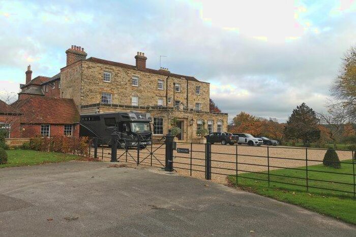 1 Bedroom Flat To Rent In Lamberhurst, Tunbridge Wells, TN3