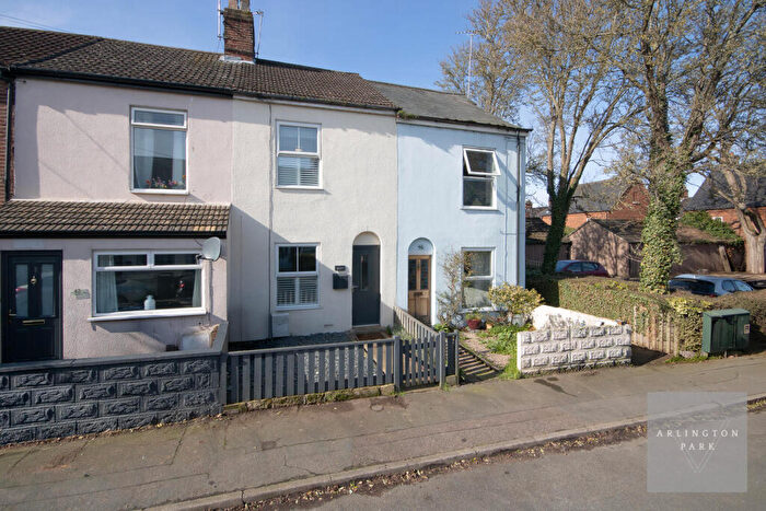 3 Bedroom Terraced House For Sale In Livingstone Street, Norwich, NR2