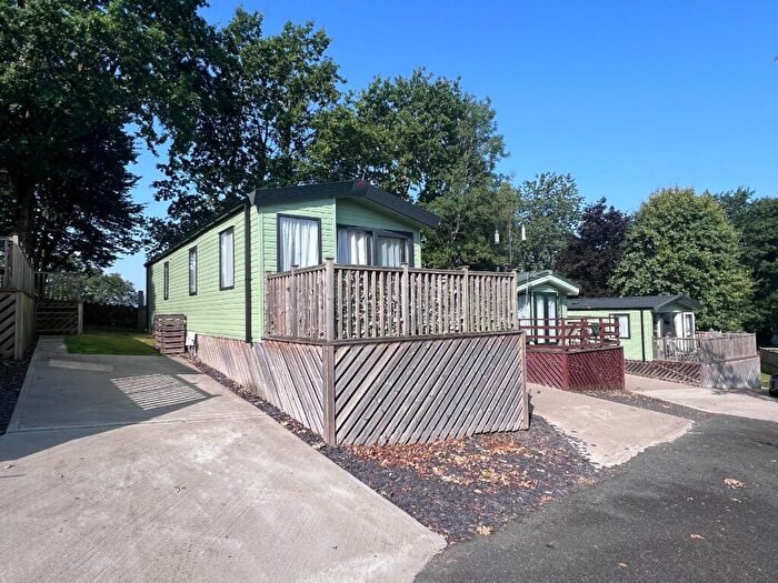 2 Bedroom Lodge For Sale In Lodge Bassenthwaite, Hillcroft Caravan Park, CA10