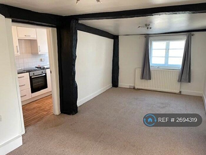 2 Bedroom Flat To Rent In Bridge Street, Knighton, LD7