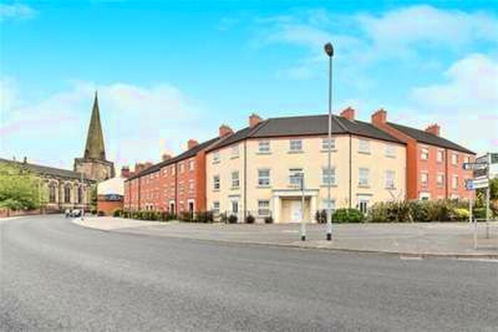 2 Bedroom Flat To Rent In Church Street, Uttoxeter, ST14