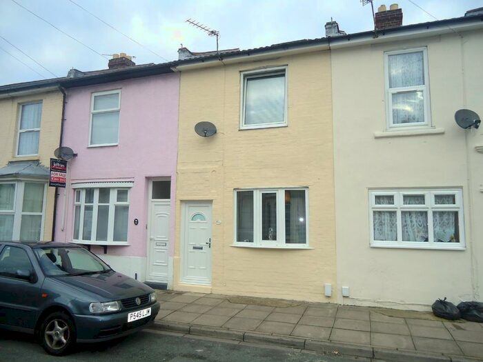 3 Bedroom Terraced House To Rent In Gruneisen Road, Portsmouth, PO2
