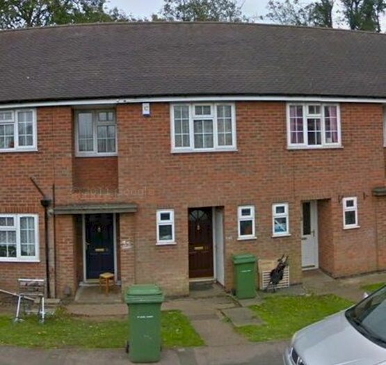 2 Bedroom Maisonette To Rent In Iliffe Avenue, Oadby, Leicester, Leicestershire, LE2