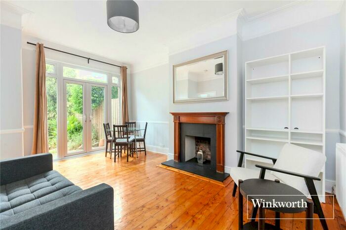 1 Bedroom Apartment To Rent In Dudley Road, Finchley, London, N3