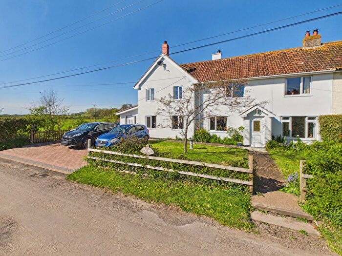 6 Bedroom Semi Detached House For Sale In Goosegreen Cottages, Bridgwater, TA7