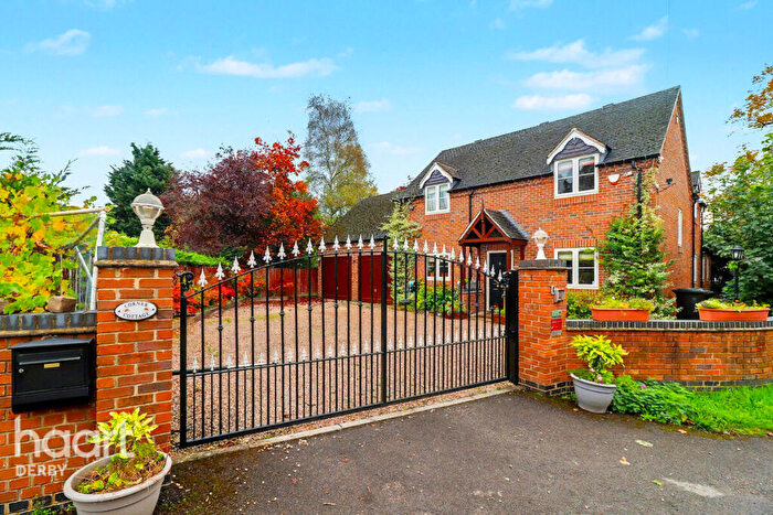 4 Bedroom Cottage For Sale In Coplow Lane, Foston, DE65