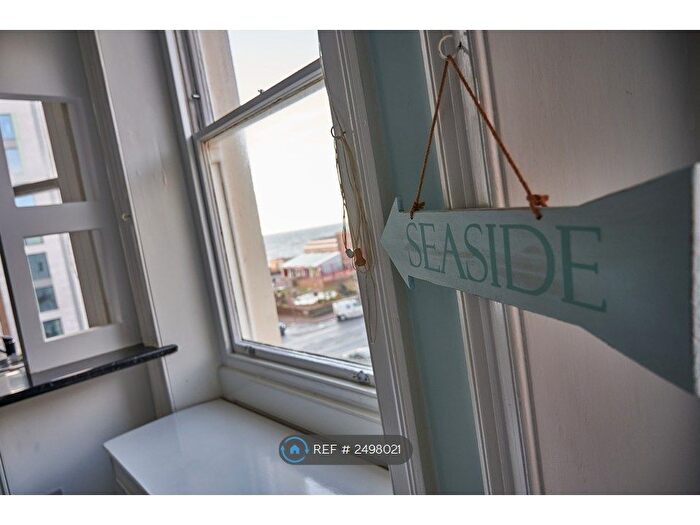 2 Bedroom Flat To Rent In St. Aubyns, Hove, BN3