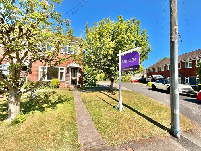 3 Bedroom End Of Terrace House For Sale In Market Fields, Eccleshall, ST21
