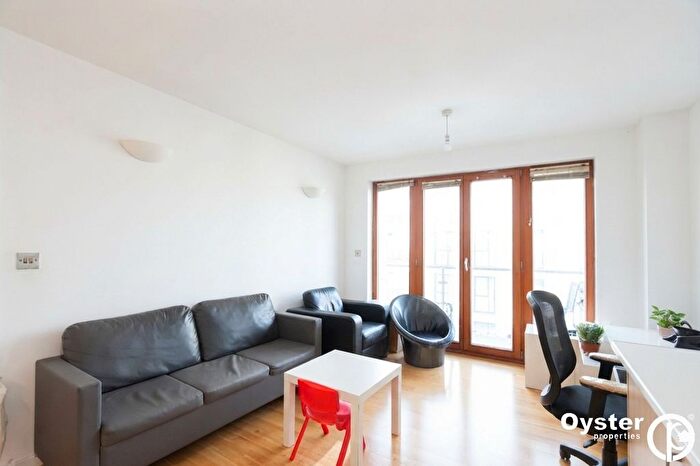2 Bedroom Flat To Rent In Ilford Hill, Icon Building, IG1