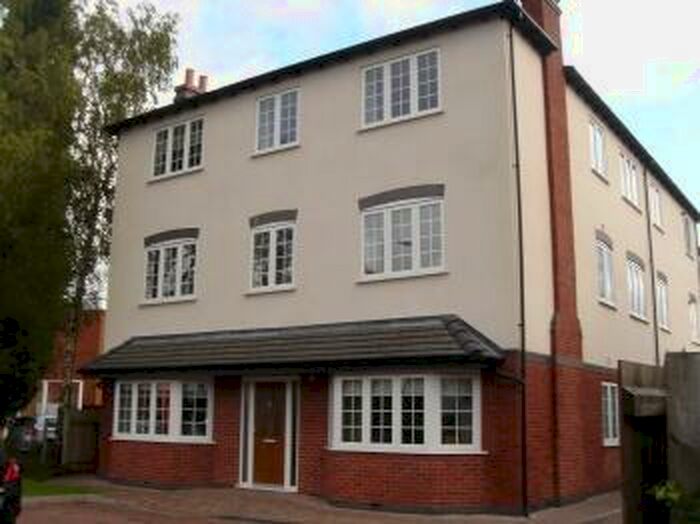 2 Bedroom Flat To Rent In McLaren Court, Four Oaks, Sutton Coldfield, B74
