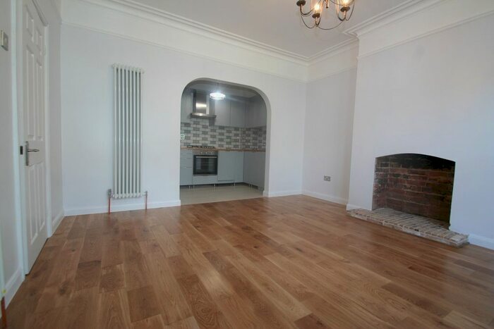 1 Bedroom Flat To Rent In Studley Road, Luton, LU3