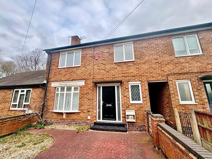 3 Bedroom House To Rent In Merlin Close, Clifton, NG11