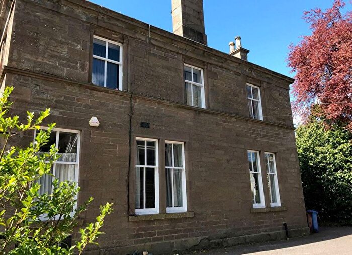 6 Bedroom Flat To Rent In Hazel Drive, Dundee, DD2