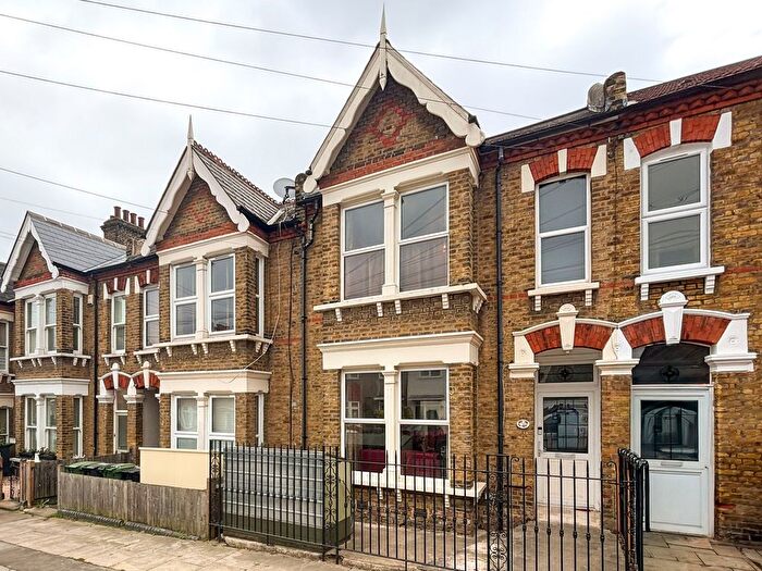 4 Bedroom Terraced House For Sale In Agnew Road, Honor Oak, SE23
