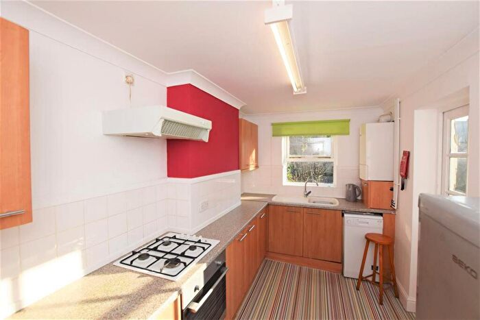 5 Bedroom Private Hall To Rent In Henstead Road, Southampton, SO15