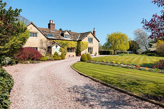 4 Bedroom Detached House For Sale In Wilmslow Road, Mottram St. Andrew, Macclesfield, Cheshire, SK10