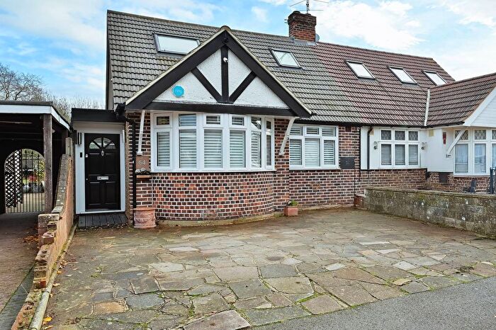 4 Bedroom Terraced House For Sale In Woodmere Avenue, Watford, WD24