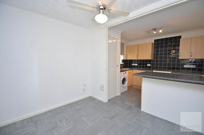 2 Bedroom Flat To Rent In Midland Walk, Norwich, NR2