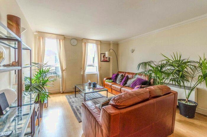 1 Bedroom Flat To Rent In Aegon House, Canary Wharf, London, E14