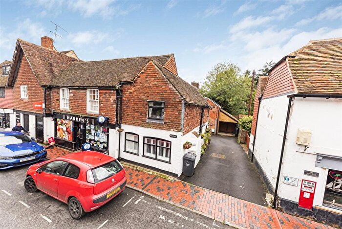 2 Bedroom Property For Sale In High Street, Wrotham, Sevenoaks, TN15