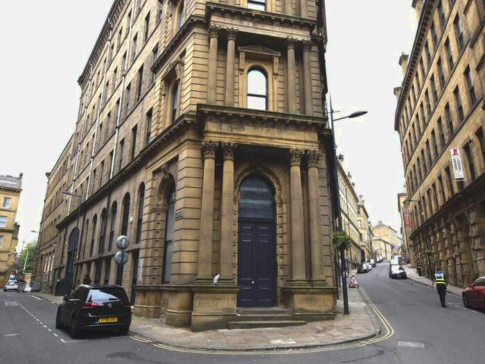 1 Bedroom Flat To Rent In Vicar Lane, Bradford BD1