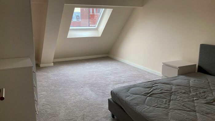 1 Bedroom Flat To Rent In South Street, Ilkeston, DE7