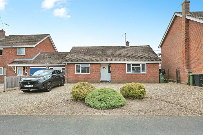 5 Bedroom Detached Bungalow For Sale In Swan Drive, Gressenhall, Dereham, NR20