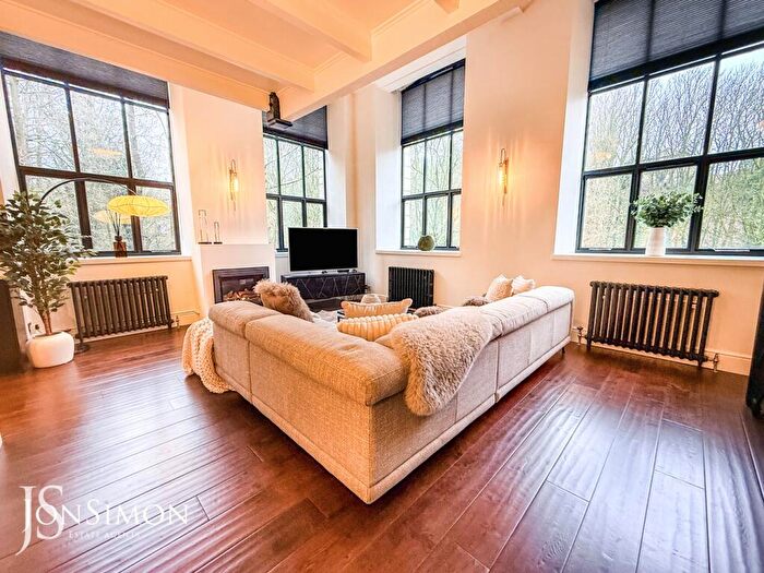 3 Bedroom Apartment For Sale In The Spinnings, Waterside Road, Summerseat, Bury, BL9