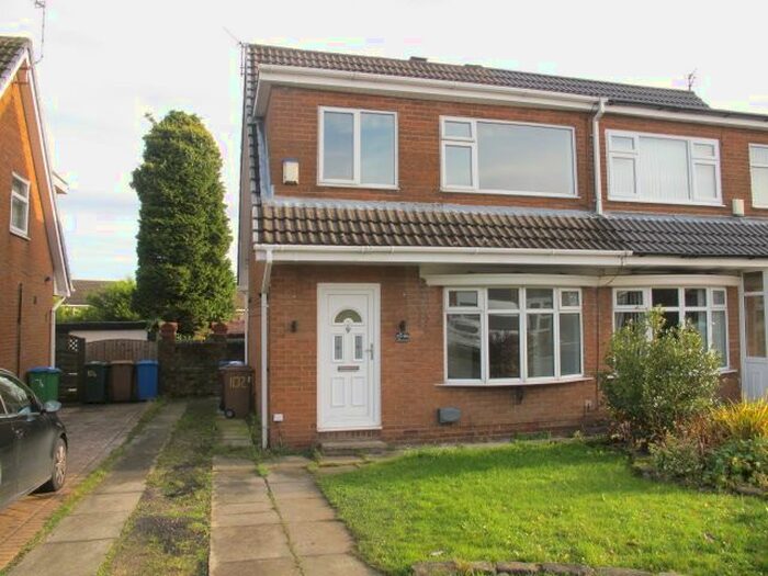 3 Bedroom Semi-Detached House To Rent In Newhouse Road, Hopwood, Heywood, OL10