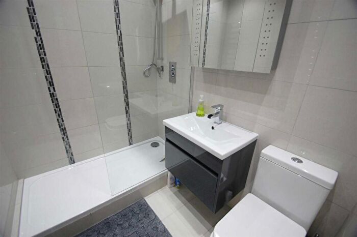 1 Bedroom House To Rent In Giffard Walk, Bramhall, SK7