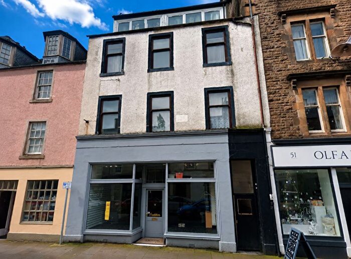 2 Bedroom Flat For Sale In E Longrow, Campbeltown, Argyll And Bute, PA28