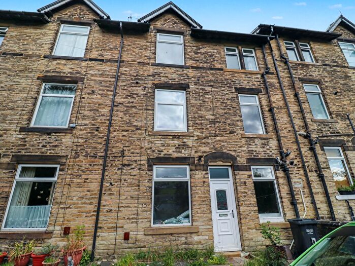 3 Bedroom Terraced House For Sale In Rose Place, Luddendenfoot, Halifax, HX2