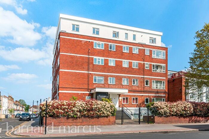 1 Bedroom Flat For Sale In London Road, Thornton Heath, CR7