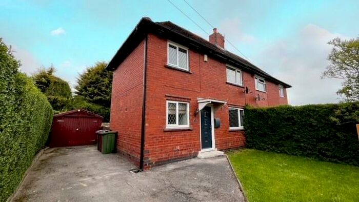 2 Bedroom Semi-Detached House To Rent In Queen Street, Clay Cross, Chesterfield, S45