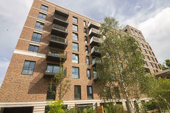 1 Bedroom Apartment To Rent In Heygate Street, London, SE17