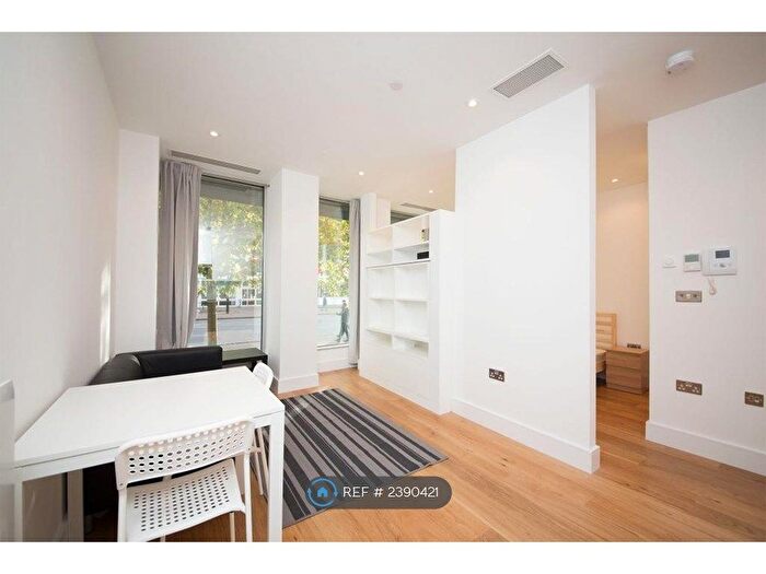 1 Bedroom Flat To Rent In Staines Road, Hounslow, TW3