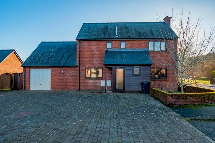 3 Bedroom Detached House For Sale In Presteigne, Powys, LD8