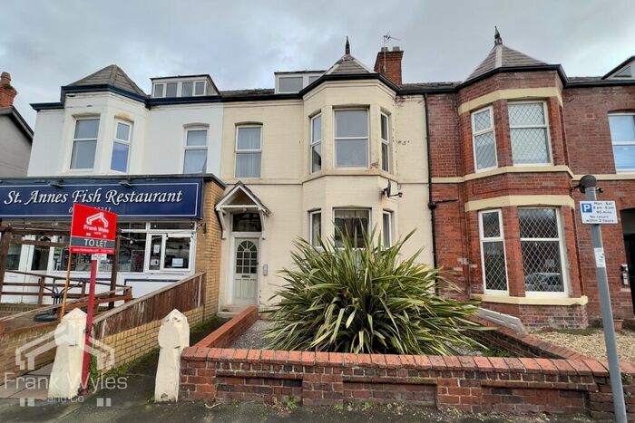 1 Bedroom Flat To Rent In St Andrews Road South, Lytham St Annes, Lancashire, FY8