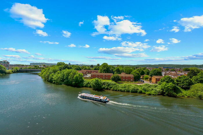 2 Bedroom Apartment To Rent In Lyon House, Century Wharf, Cardiff, CF10